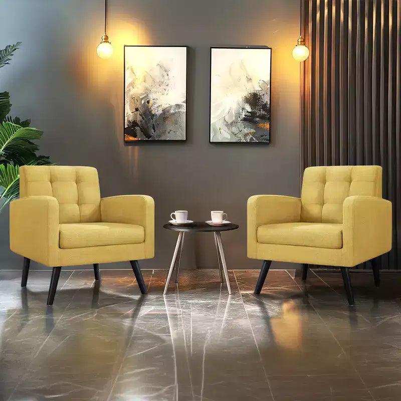 Fauteuil d'appoint du milieu du siècle avec dossier touffeté et pieds en hévéa
