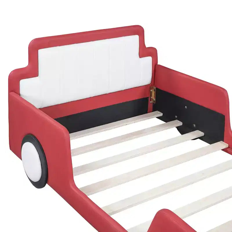 Lit plateforme moderne pour jumeaux en forme de voiture de course avec roues