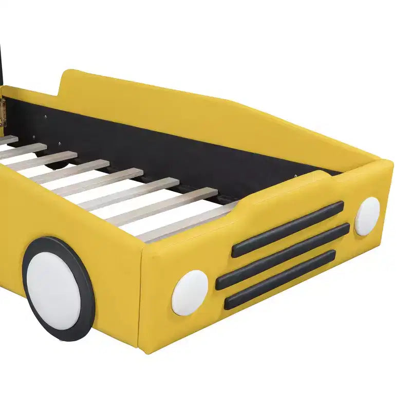 Lit plateforme moderne pour jumeaux en forme de voiture de course avec roues