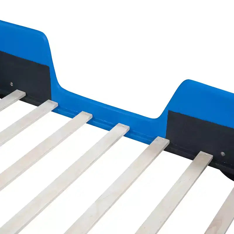 Lit plateforme moderne pour jumeaux en forme de voiture de course avec roues