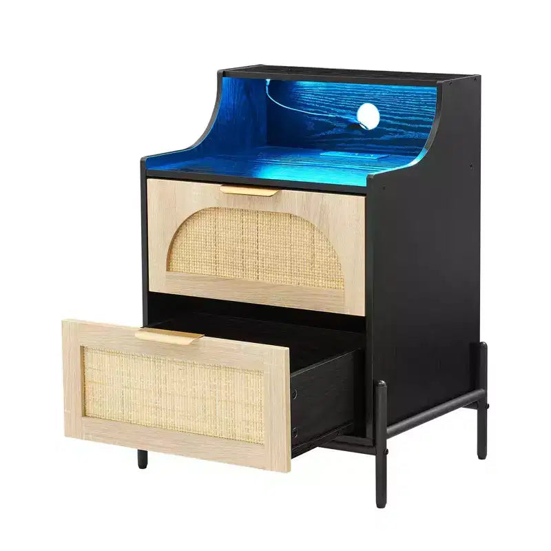 Table de chevet à bords incurvés avec lumière, Table d'appoint de chambre/salon à trois tiroirs, Table de nuit compacte naturelle