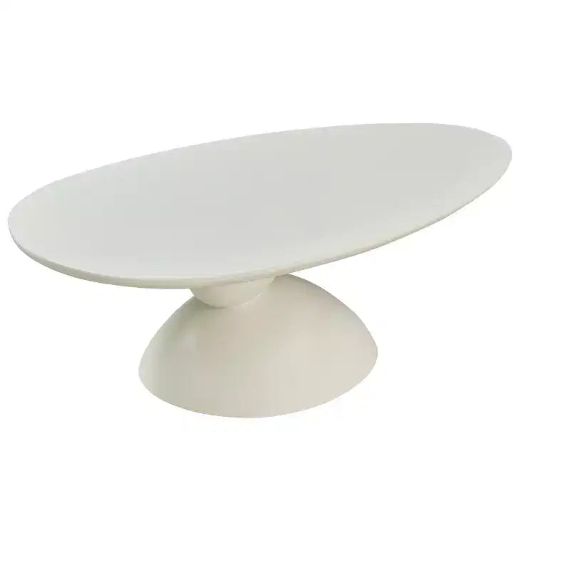 47 Table basse ovale en fibre de verre Lucky Stone avec base sculpturale blanc laiteux