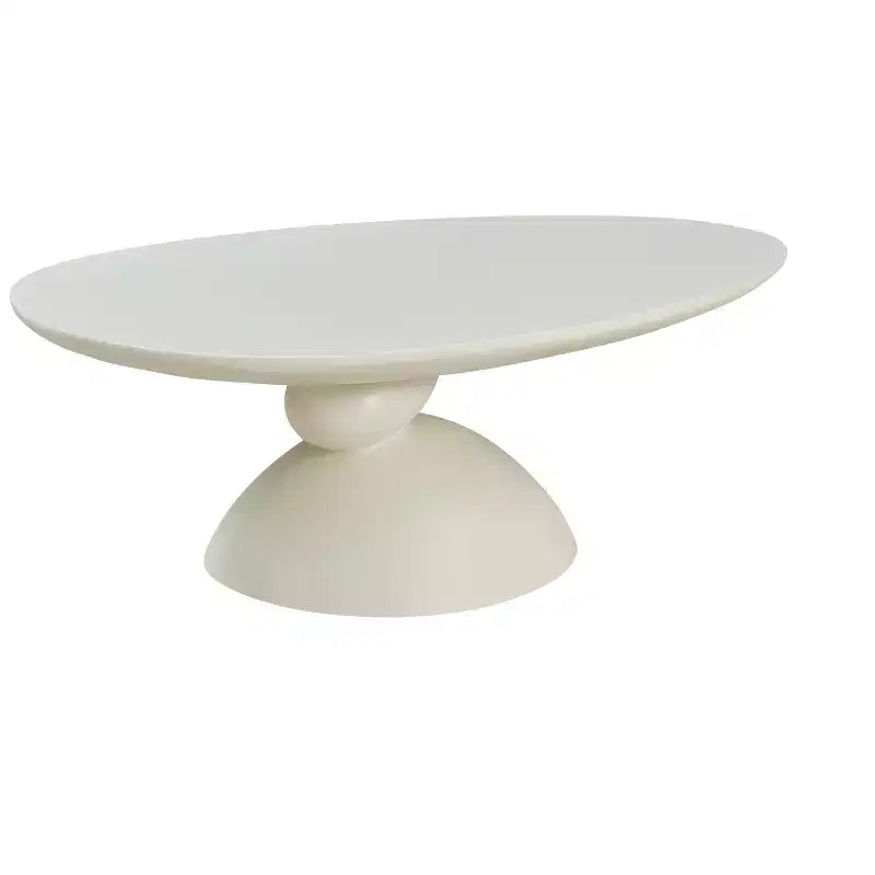 47 Table basse ovale en fibre de verre Lucky Stone avec base sculpturale blanc laiteux